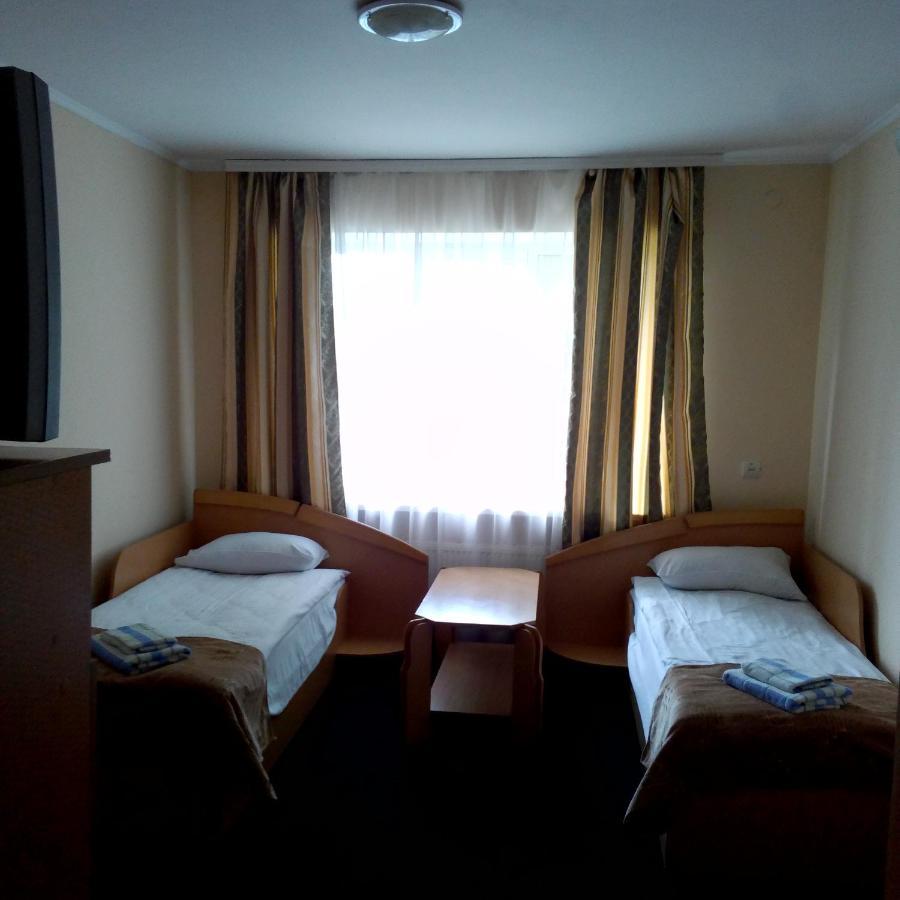 Malyvo Hotel Deljatin Szoba fotó