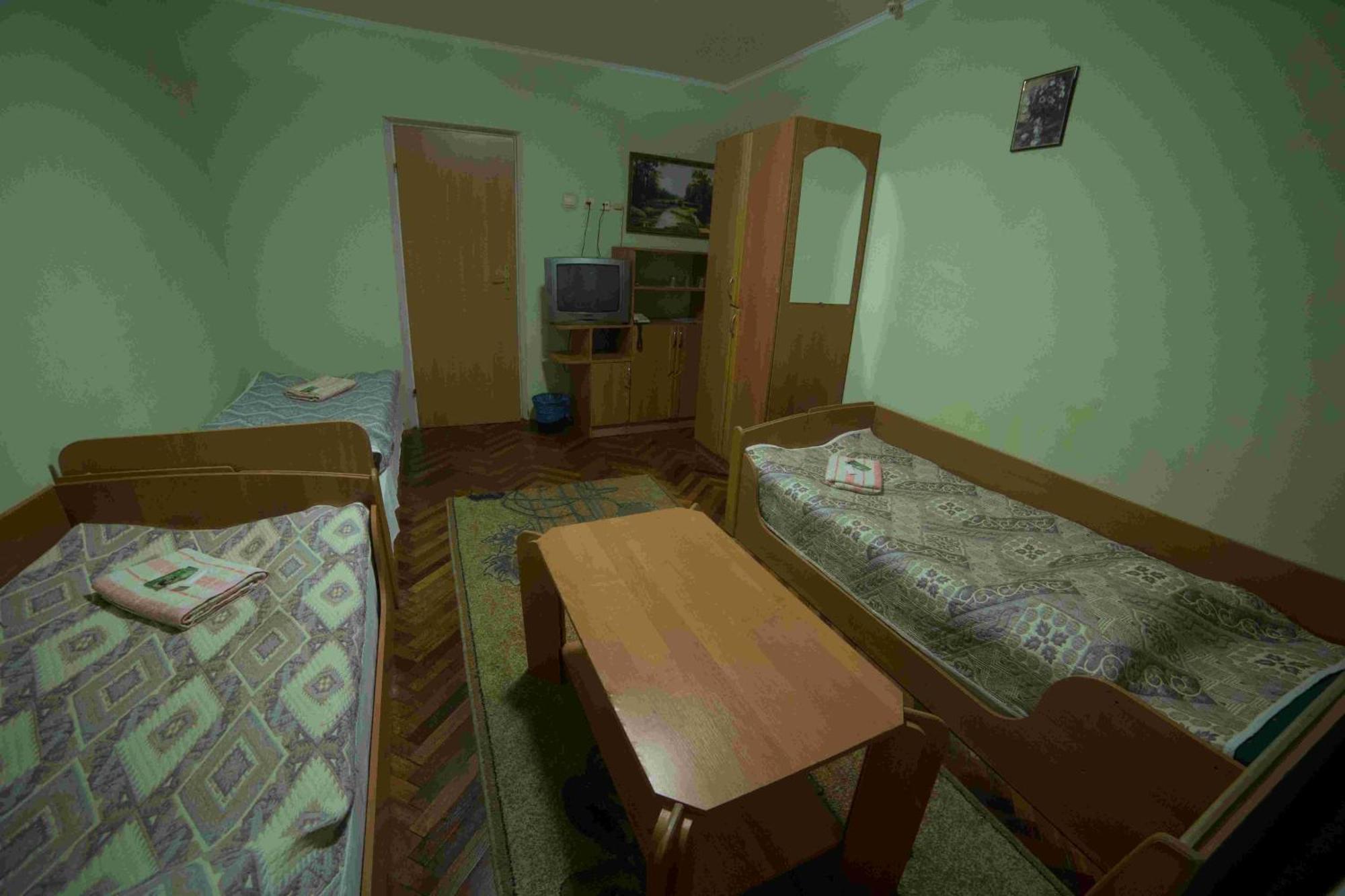 Malyvo Hotel Deljatin Kültér fotó
